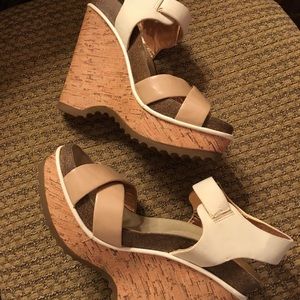Cork wedge sandal